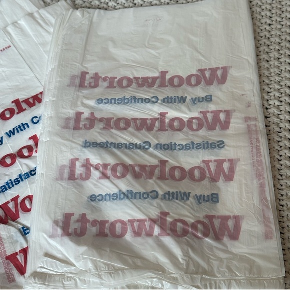Vintage Unused Woolworth 10x2x15 White Plastic New Shopping Bags Lot 25 - Picture 6 of 7